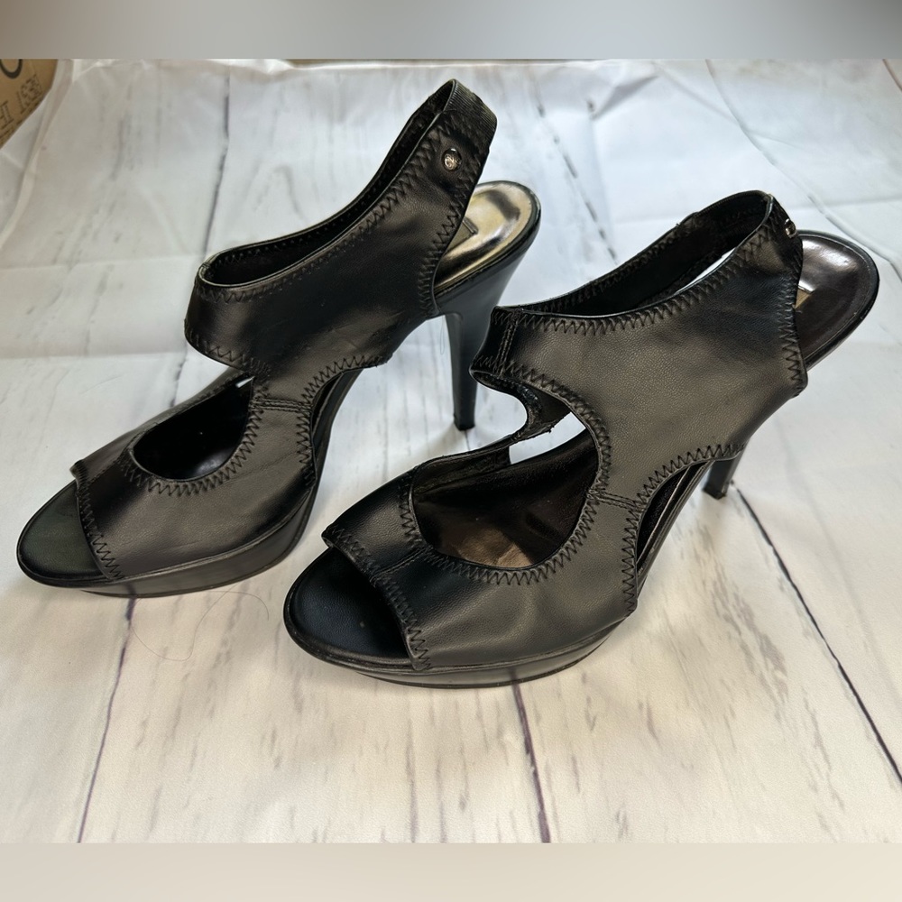 Simply Vera Adami black heels 8M